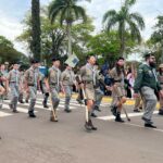 Desfile cívico-militar abre programação de aniversário de 77 anos de Amambai