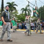 Desfile cívico-militar abre programação de aniversário de 77 anos de Amambai