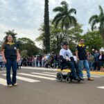 Desfile cívico-militar abre programação de aniversário de 77 anos de Amambai