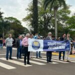 Desfile cívico-militar abre programação de aniversário de 77 anos de Amambai