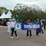 Desfile cívico-militar abre programação de aniversário de 77 anos de Amambai