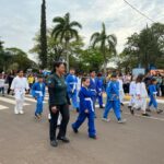 Desfile cívico-militar abre programação de aniversário de 77 anos de Amambai