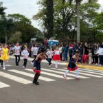 Desfile cívico-militar abre programação de aniversário de 77 anos de Amambai