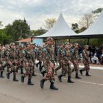 Desfile cívico-militar abre programação de aniversário de 77 anos de Amambai