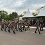 Desfile cívico-militar abre programação de aniversário de 77 anos de Amambai