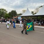 Desfile cívico-militar abre programação de aniversário de 77 anos de Amambai