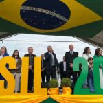 Desfile cívico-militar abre programação de aniversário de 77 anos de Amambai