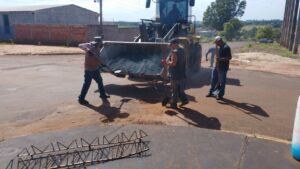 Secretaria de Serviços Urbanos intensifica Operação Tapa-Buraco após período de chuvas em Amambai