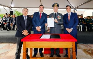 MS reforça atuação dos Bombeiros com entrega de novas viaturas e formatura de oficiais e soldados temporários