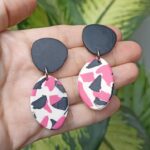 Mimorê Acessórios está em Amambai com peças exclusivas e feitas à mão; atendimento local vai até 21 de dezembro Mimorê Acessórios está em Amambai com peças exclusivas e feitas à mão; atendimento local vai até 21 de dezembro