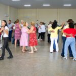 Prefeitura de Amambai inicia Baile do Conviver 2026 em novo espaço climatizado