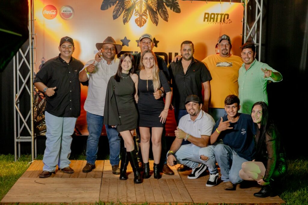 Show de Panda reúne cerca de 2,4 mil pessoas e movimenta Amambai no sábado (07)