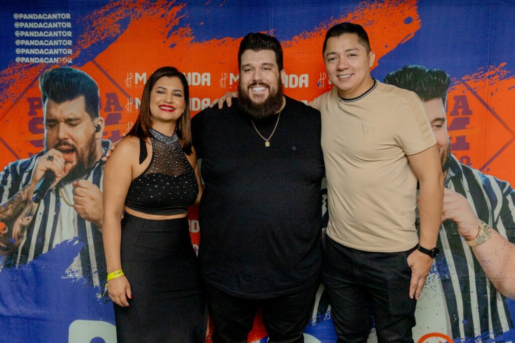 Show de Panda reúne cerca de 2,4 mil pessoas e movimenta Amambai no sábado (07)