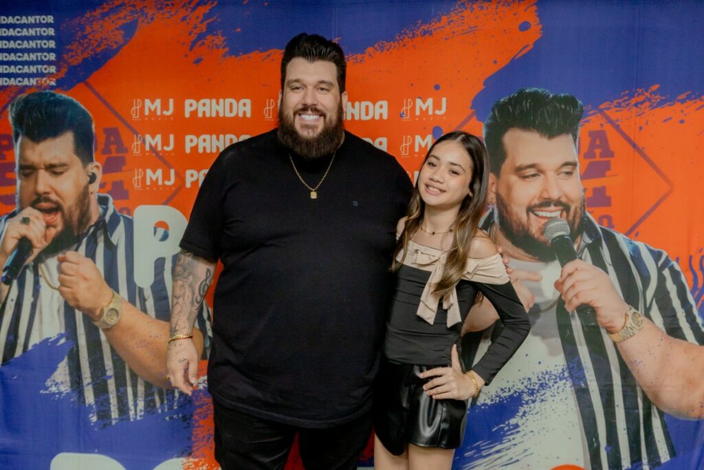 Show de Panda reúne cerca de 2,4 mil pessoas e movimenta Amambai no sábado (07)