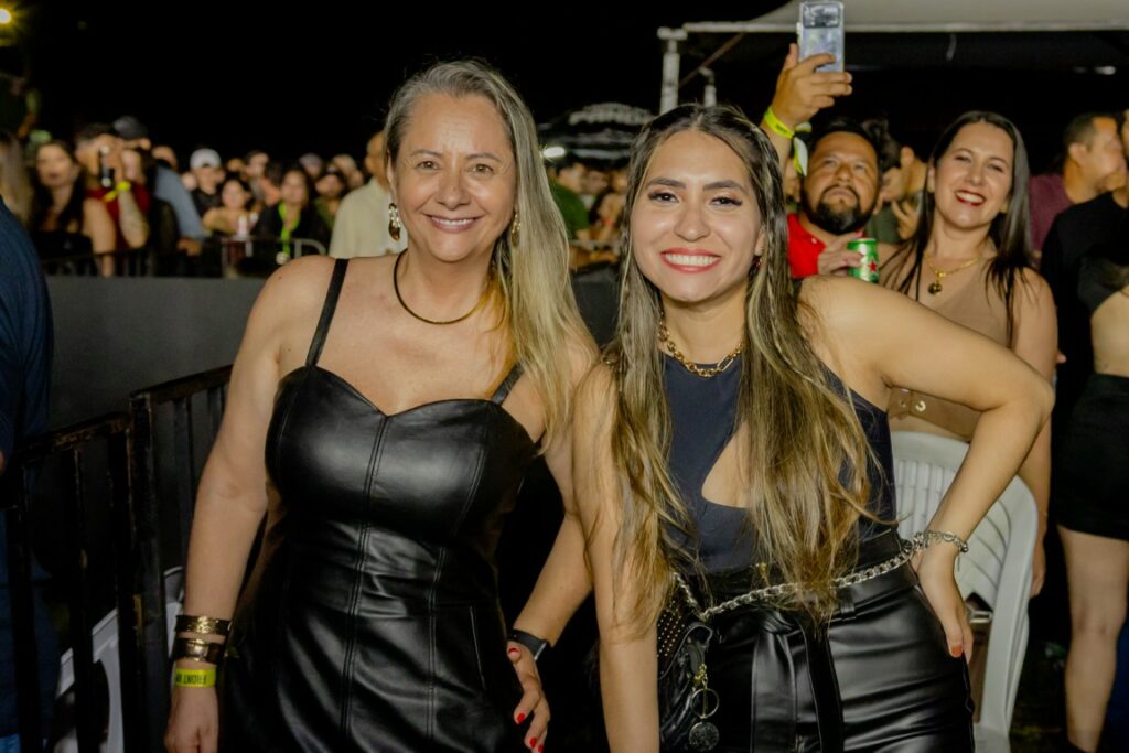 Show de Panda reúne cerca de 2,4 mil pessoas e movimenta Amambai no sábado (07)