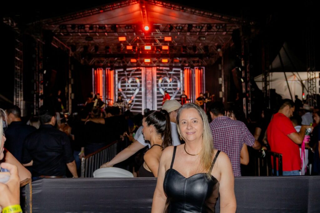 Show de Panda reúne cerca de 2,4 mil pessoas e movimenta Amambai no sábado (07)