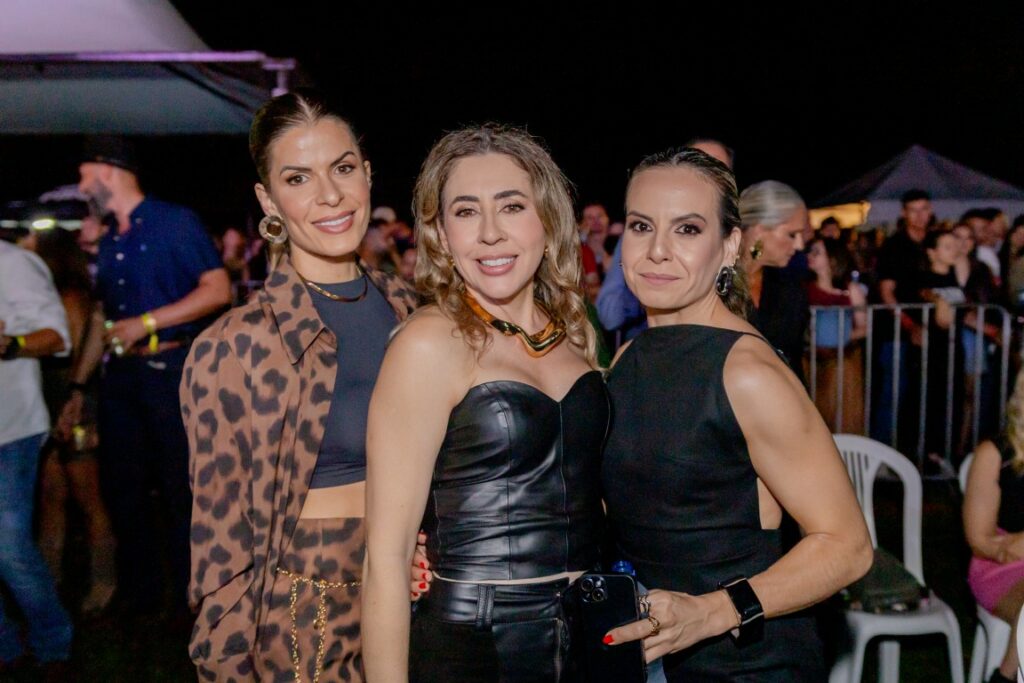 Show de Panda reúne cerca de 2,4 mil pessoas e movimenta Amambai no sábado (07)