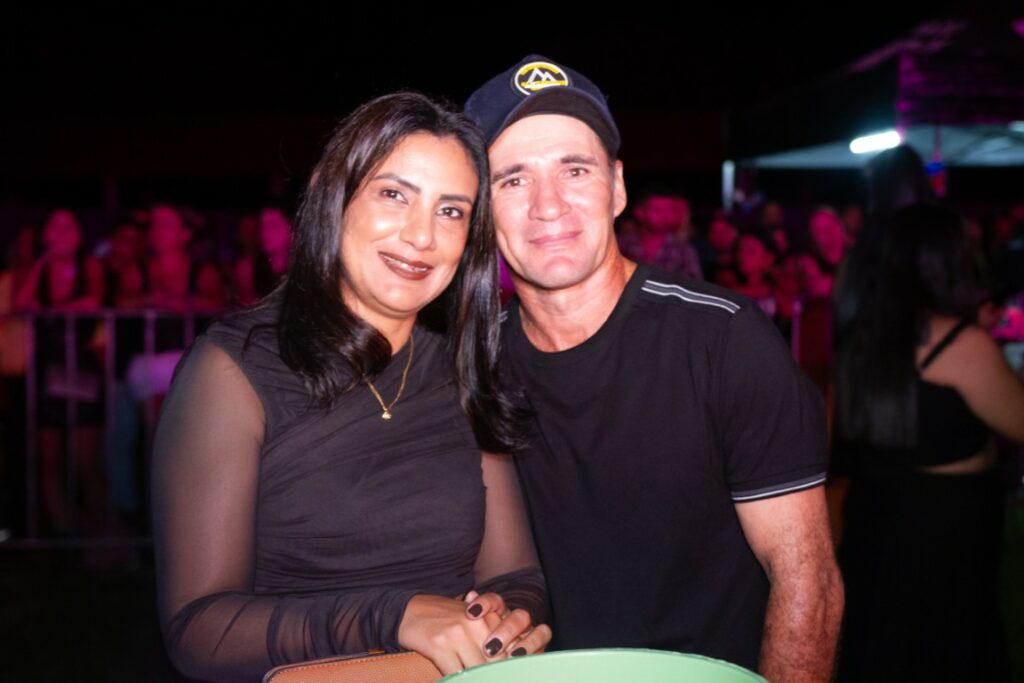 Show de Panda reúne cerca de 2,4 mil pessoas e movimenta Amambai no sábado (07)