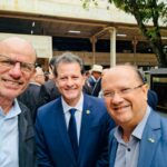 Prefeito Sérgio Barbosa participa da inauguração do estacionamento vertical da ALEMS e lançamento de livro histórico dos 45 anos da Assembleia