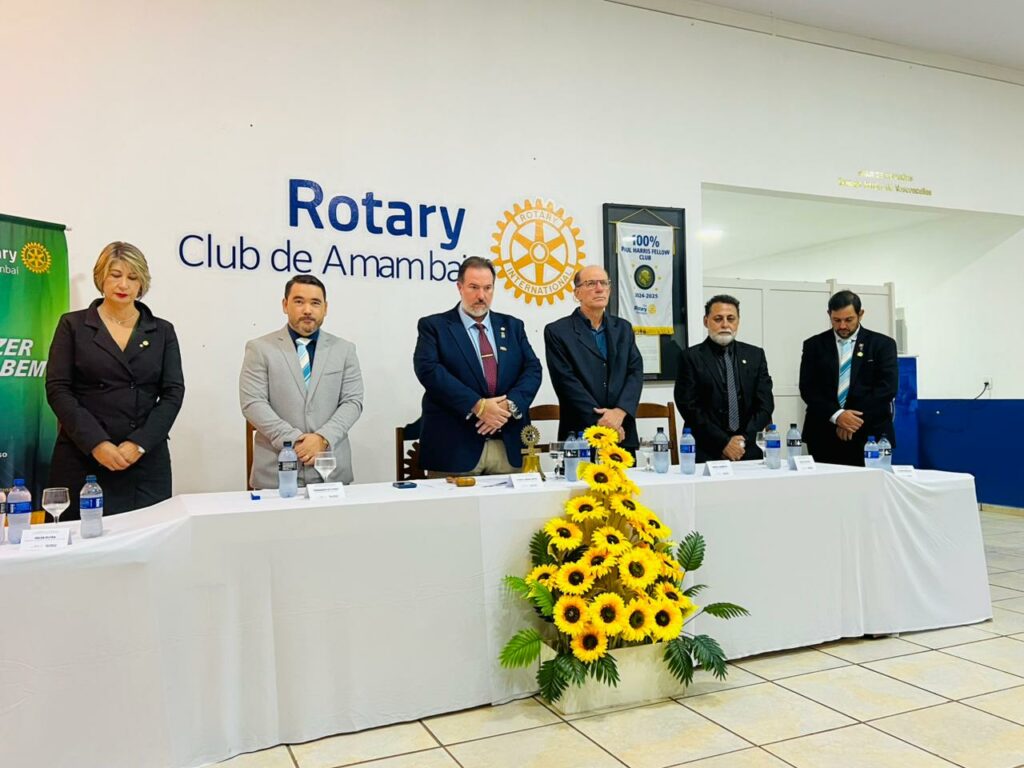 Prefeito Sérgio Barbosa participa da posse da nova diretoria do Rotary Club de Amambai Prefeito Sérgio Barbosa participa da posse da nova diretoria do Rotary Club de Amambai