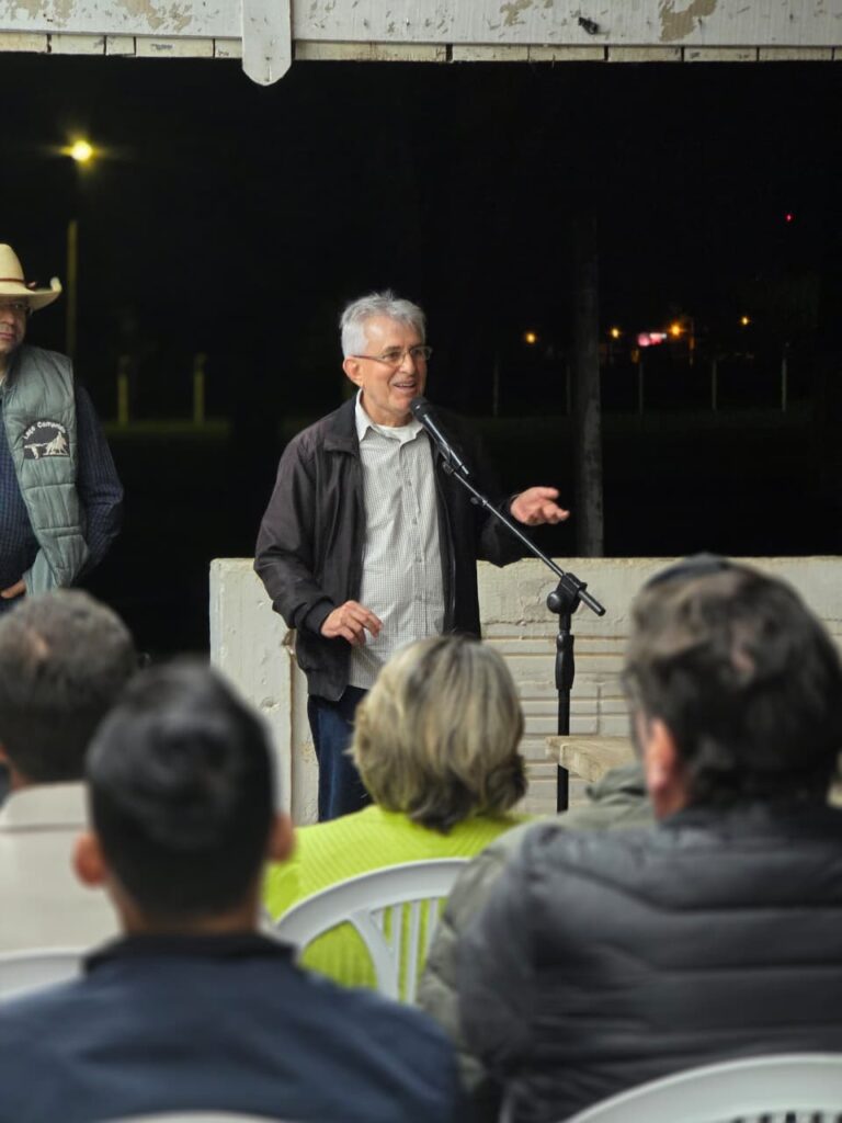 Prefeitura de Amambai firma convênio com o CTG Sentinela de Amambai para realização do 35º FEGAMS