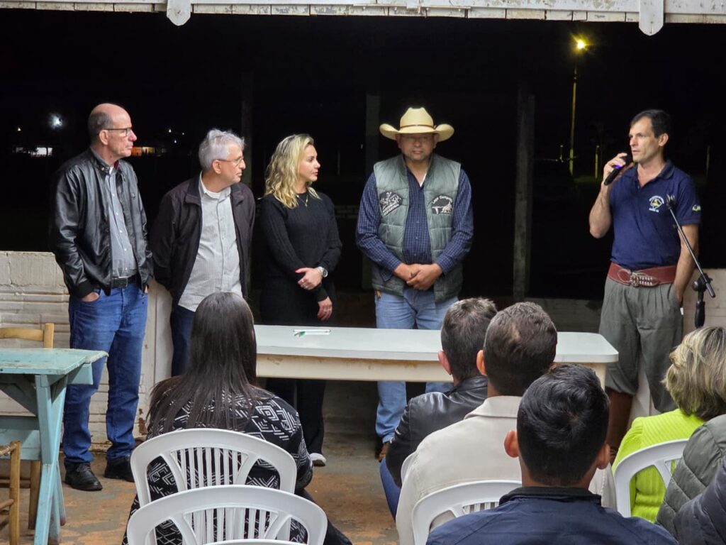 Prefeitura de Amambai firma convênio com o CTG Sentinela de Amambai para realização do 35º FEGAMS