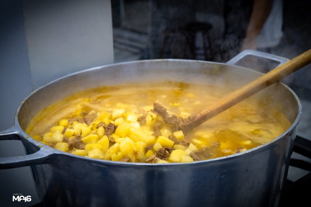 Tradição e solidariedade marcam a 6ª Festa do Prato Típico de Amambai