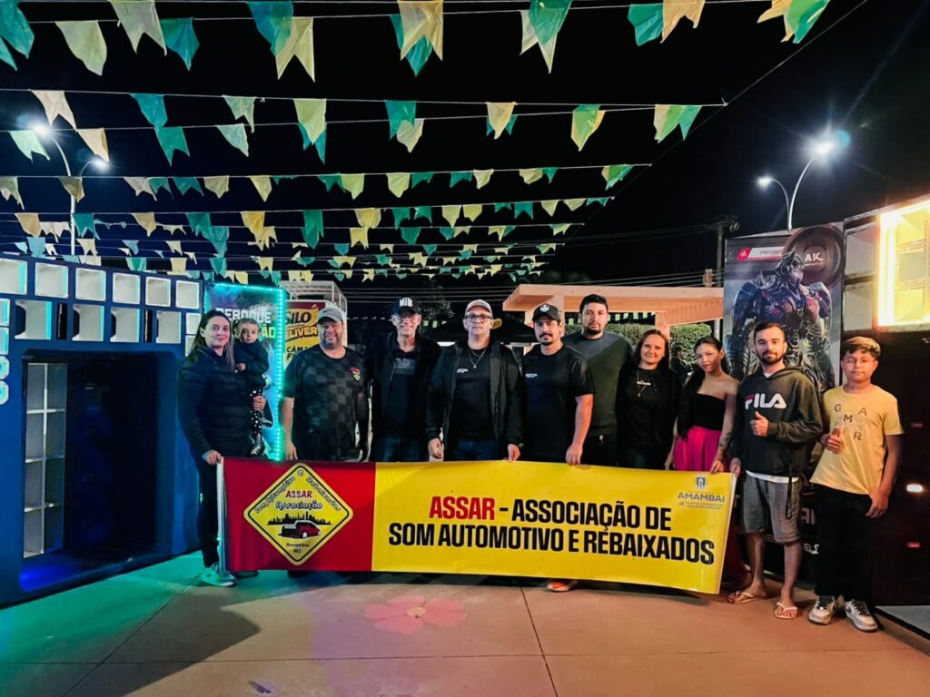 Kart Indoor reúne famílias e movimenta Amambai