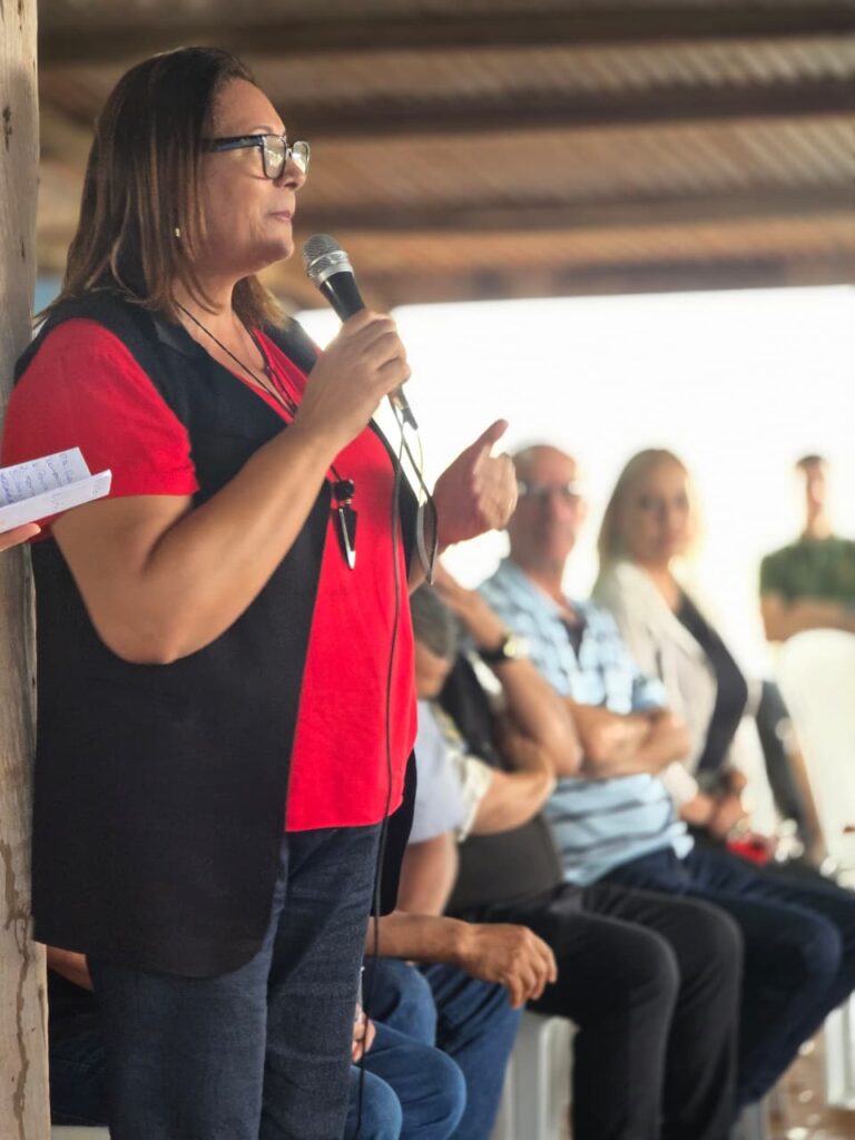Uma conquista histórica para as famílias que vivem e produzem no Assentamento Guanabara Uma conquista histórica para as famílias que vivem e produzem no Assentamento Guanabara