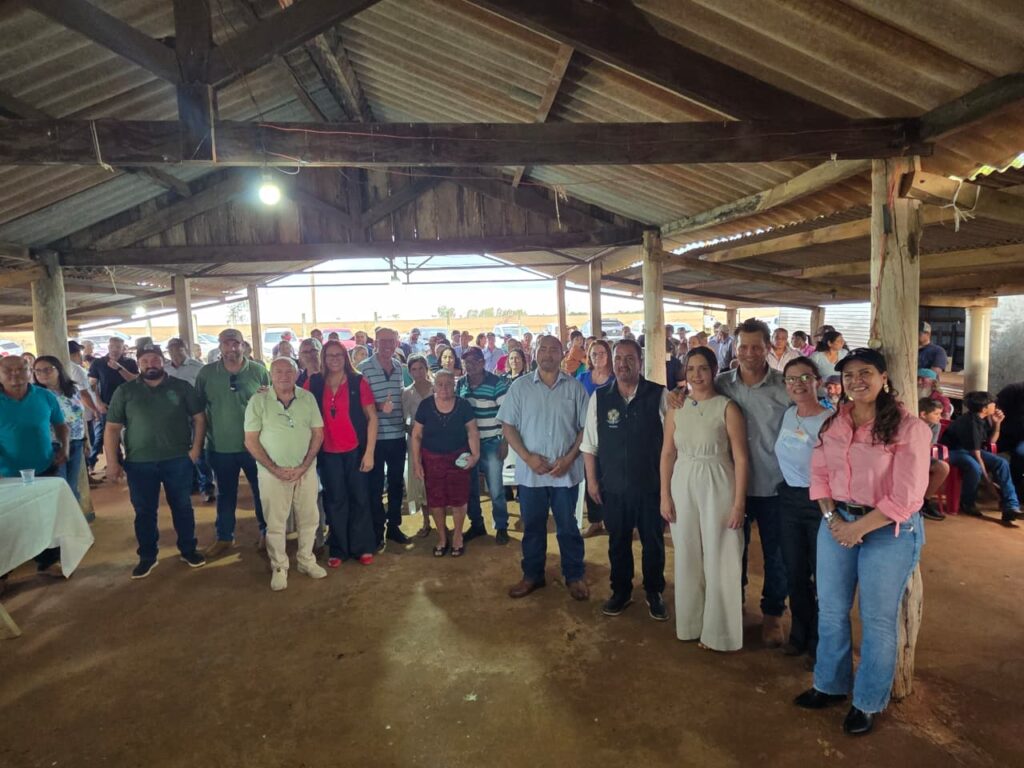 Uma conquista histórica para as famílias que vivem e produzem no Assentamento Guanabara Uma conquista histórica para as famílias que vivem e produzem no Assentamento Guanabara