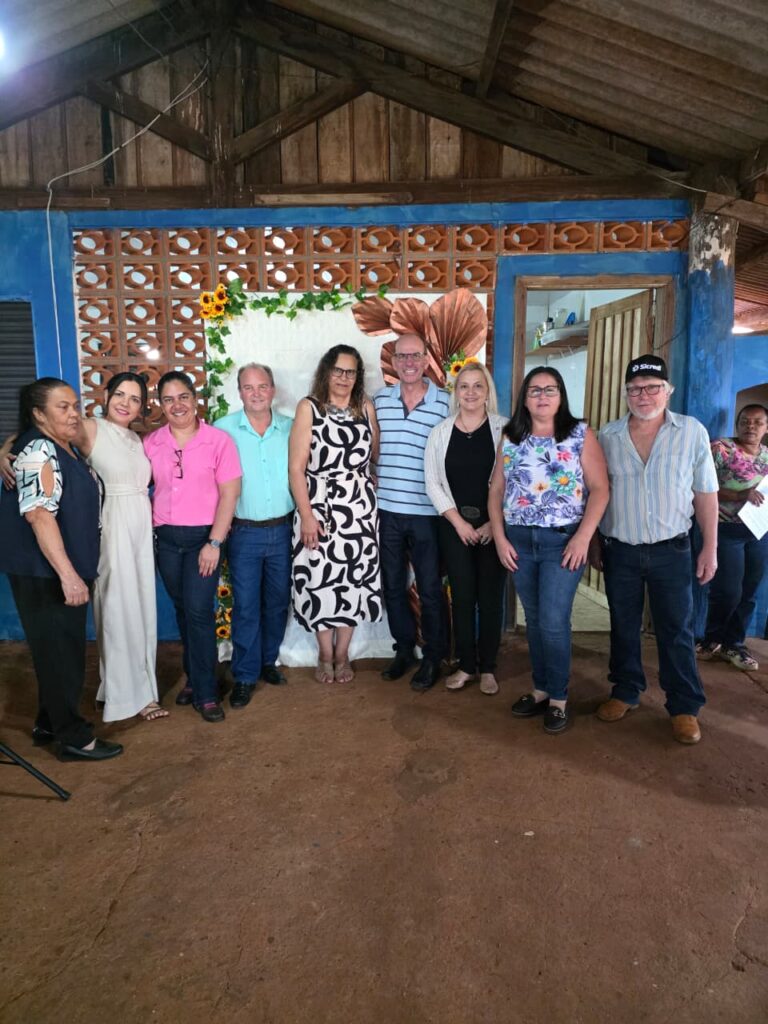 Uma conquista histórica para as famílias que vivem e produzem no Assentamento Guanabara Uma conquista histórica para as famílias que vivem e produzem no Assentamento Guanabara