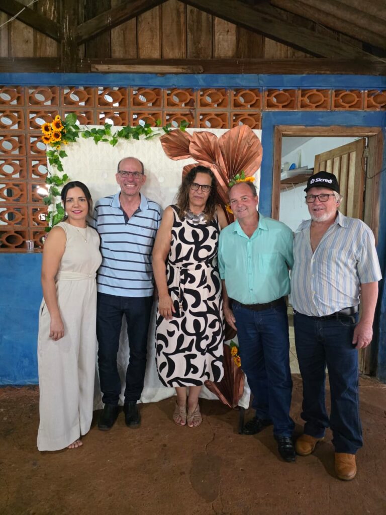 Uma conquista histórica para as famílias que vivem e produzem no Assentamento Guanabara Uma conquista histórica para as famílias que vivem e produzem no Assentamento Guanabara