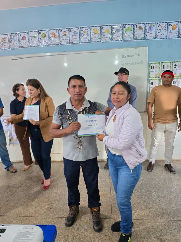 Empretec Indígena é concluído com sucesso na Aldeia Limão Verde em Amambai Empretec Indígena é concluído com sucesso na Aldeia Limão Verde em Amambai