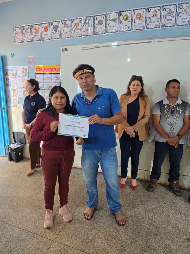 Empretec Indígena é concluído com sucesso na Aldeia Limão Verde em Amambai Empretec Indígena é concluído com sucesso na Aldeia Limão Verde em Amambai