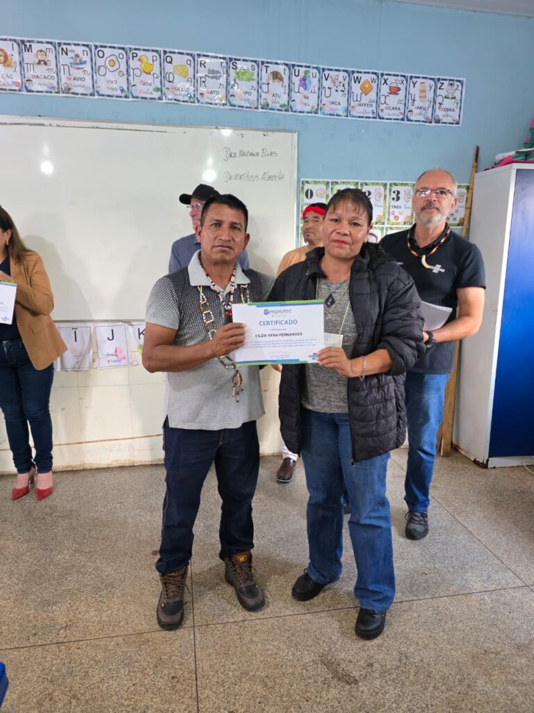 Empretec Indígena é concluído com sucesso na Aldeia Limão Verde em Amambai Empretec Indígena é concluído com sucesso na Aldeia Limão Verde em Amambai