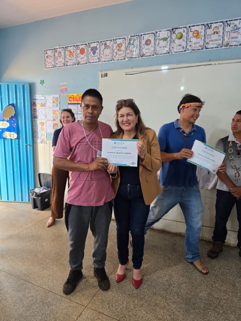 Empretec Indígena é concluído com sucesso na Aldeia Limão Verde em Amambai Empretec Indígena é concluído com sucesso na Aldeia Limão Verde em Amambai