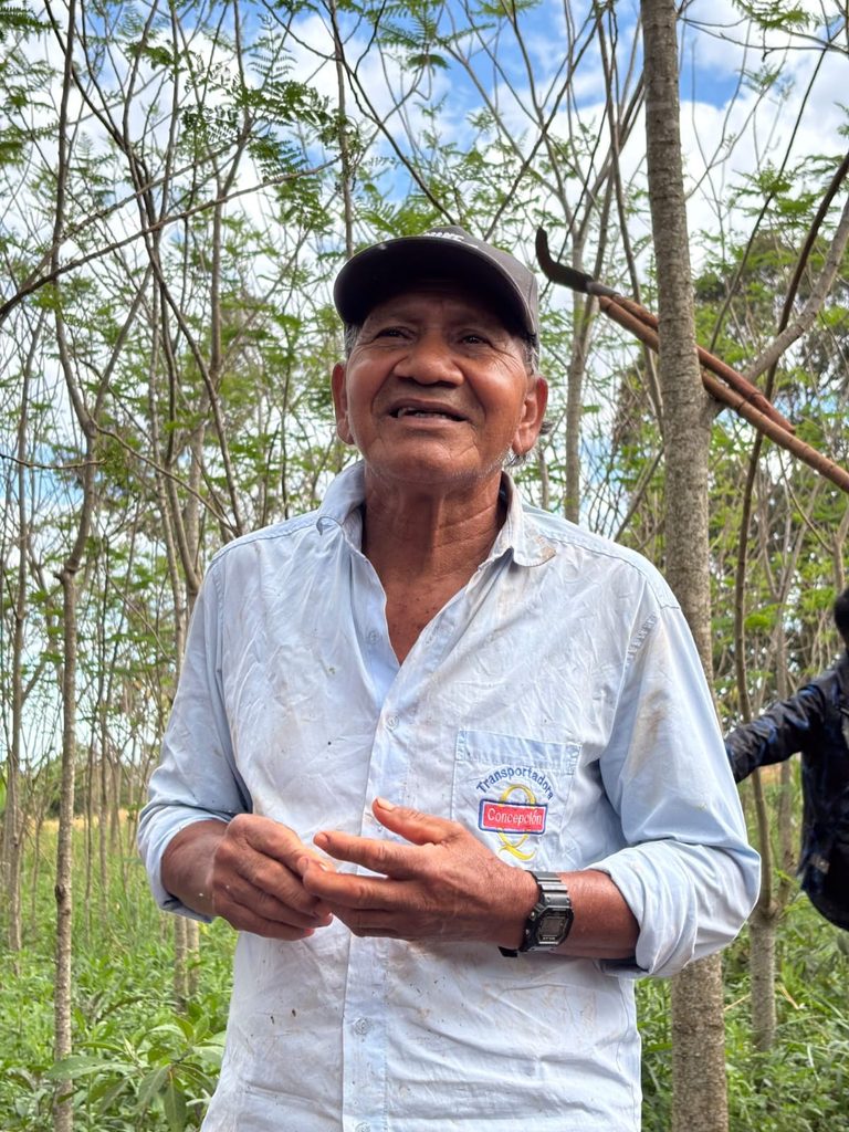Alunos visitam horta orgânica e aprendem sobre agricultura tradicional na Aldeia Amambai Alunos visitam horta orgânica e aprendem sobre agricultura tradicional na Aldeia Amambai