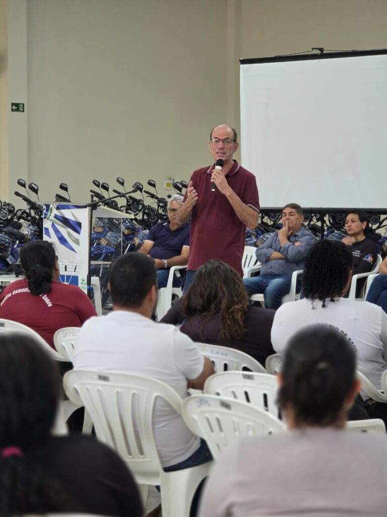 Prefeitura de Amambai entrega bicicletas elétricas para ACS e ACE