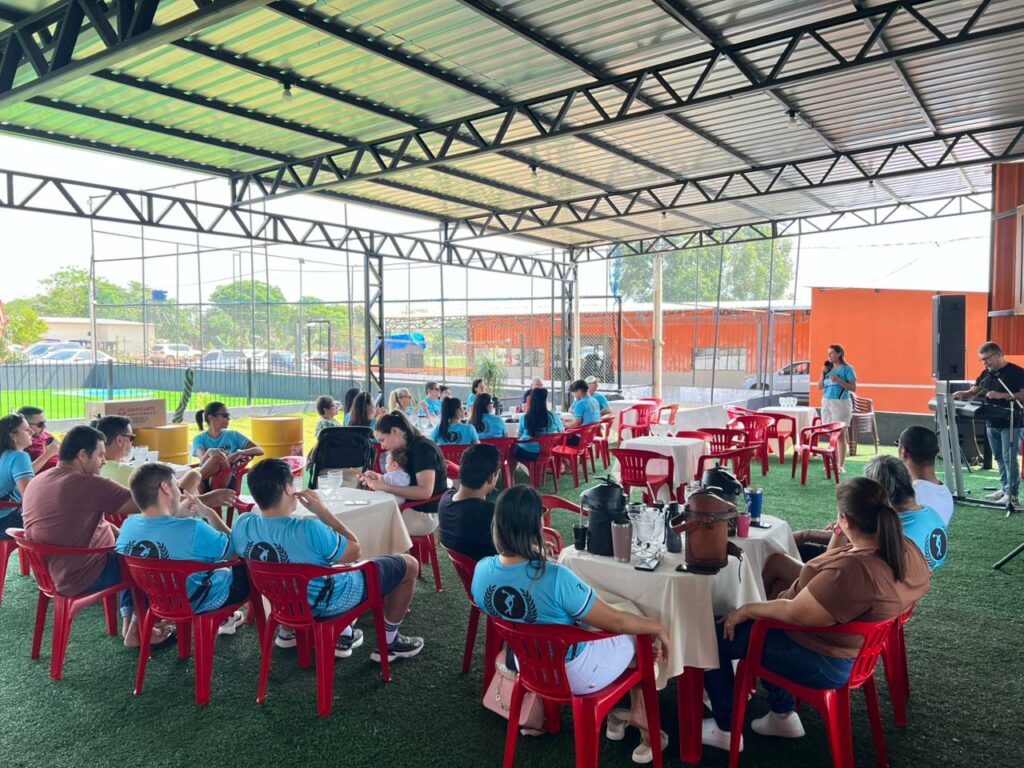 1º Encontro de Professores de Educação Física reúne profissionais em momento de amizade e confraternização