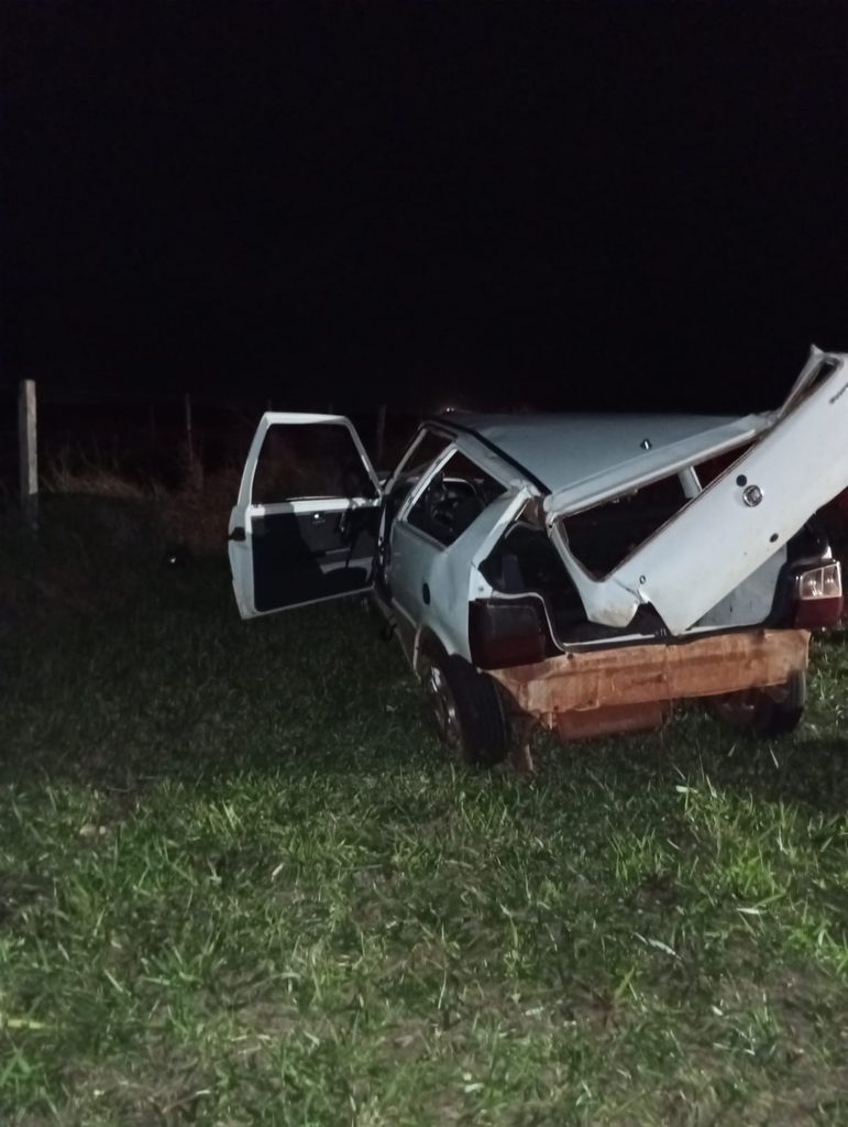 Capotamento deixa duas pessoas feridas na rodovia entre Amambai e Caarapó