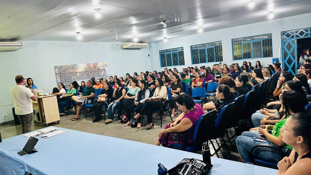 SEMED promove formação para profissionais da Educação Especial da Rede Municipal