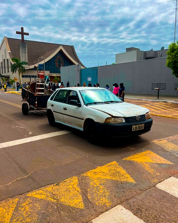Desfile Cívico de 7 de Setembro reúne escolas, instituições, empresas e Exército em Amambai Desfile Cívico de 7 de Setembro reúne escolas, instituições, empresas e Exército em Amambai
