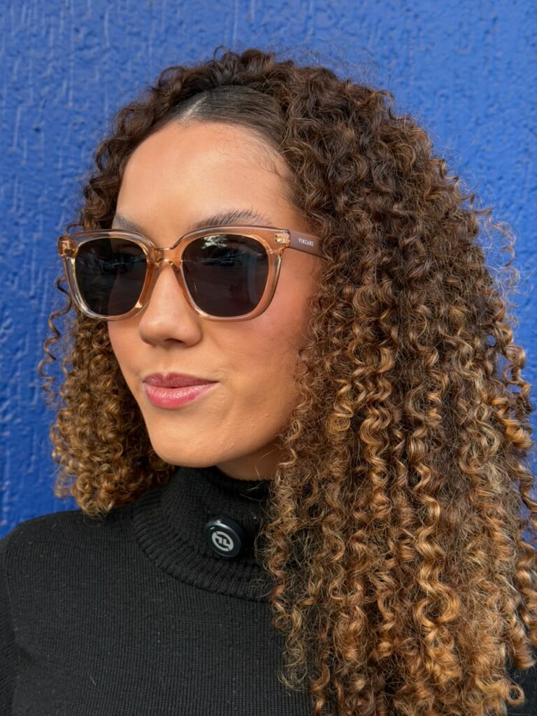 Vai para a Expobai? O óculos escuro também pode fazer parte do look para os shows
