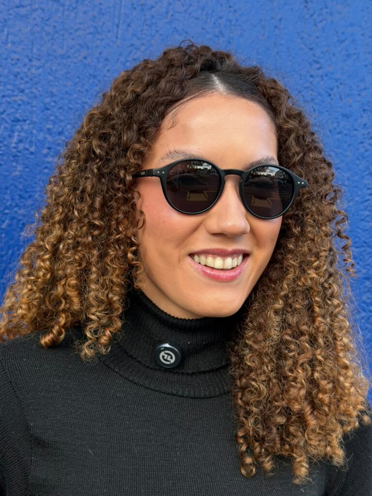 Vai para a Expobai? O óculos escuro também pode fazer parte do look para os shows