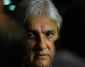 Delcídio aguarda transferência para o quartel da PM do Distrito Federal Delcídio ocupa uma cela na Superintendência da PF desde o dia 25 de novembro - Wilson Dias/Agência Brasil
