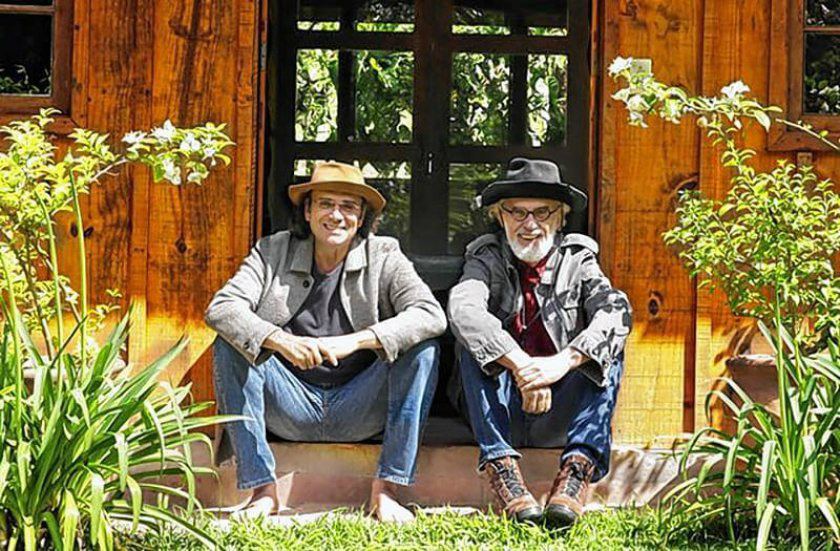 Almir Sater e Renato Teixeira, ganham o “Prêmio da Música Brasileira” Projeto “AR” em parceria com o produtor Eric Silver, foi o grande vencedor