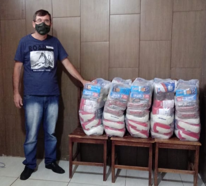 Sisem de Amambai realiza mais um sorteio entre seus filiados Um dos sorteados do mês / Foto: Sisem