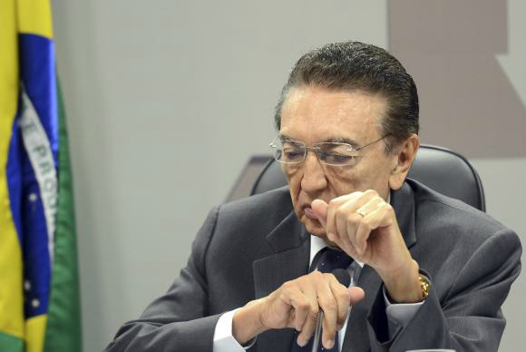 STF autoriza quebra de sigilo fiscal e bancário de Edison Lobão STF autoriza quebra de sigilo fiscal e bancário do ex-ministro de Minas e Energia Edison Lobão