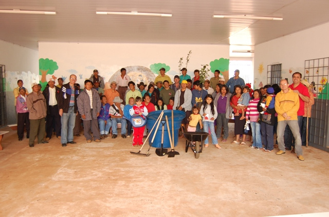 Reunião realizada no dia 19 de setembro com famílias da aldeia Amambai.