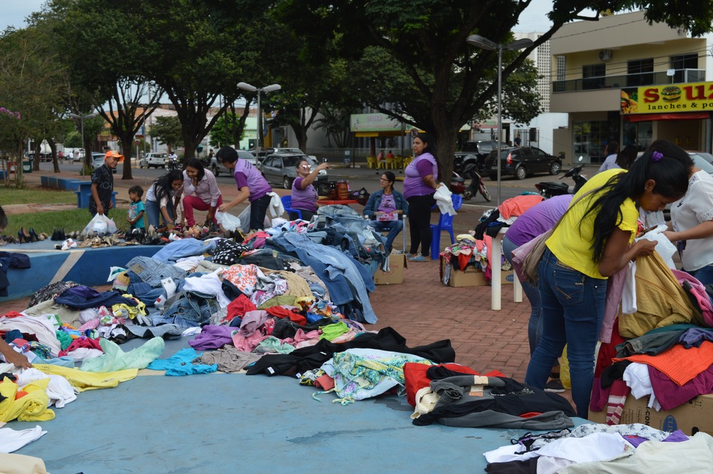 Mais de mil peças estão sendo comercializadas pelo valor simbólico de R$1,00 / Foto: Moreira Produções